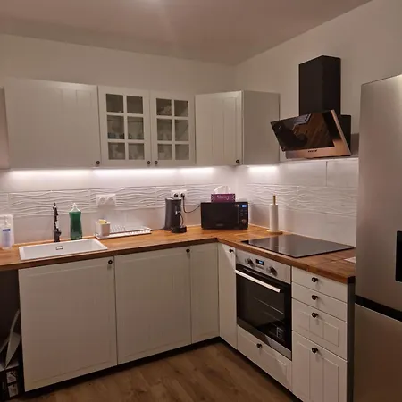 Apartment In - 100m From Train Station And 20 Min From Paris St Lazare, Private Parking